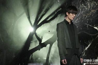 许嵩爆料八卦新闻视频,娱乐圈那些不为人知的八卦故事  第3张